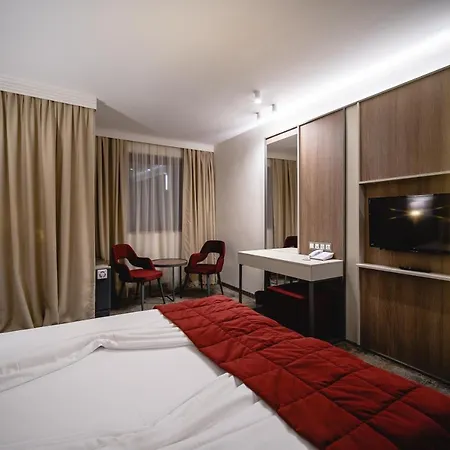 Saint George & Medical Hotel