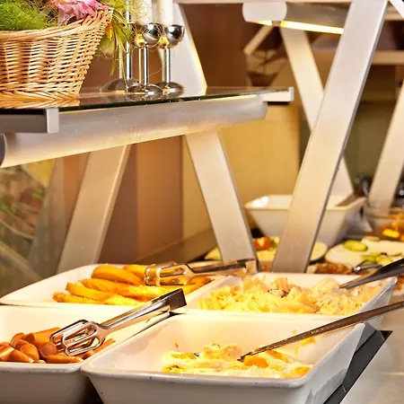 Saint George & Medical Hotel 4*