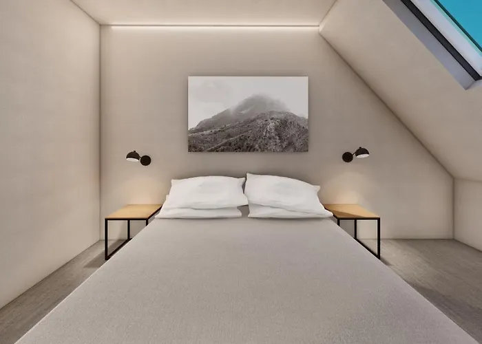 Saint George & Medical